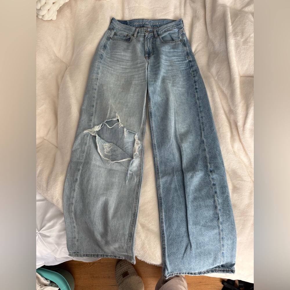 American Eagle Outfitters Light Blue Distressed Wide Leg Jeans